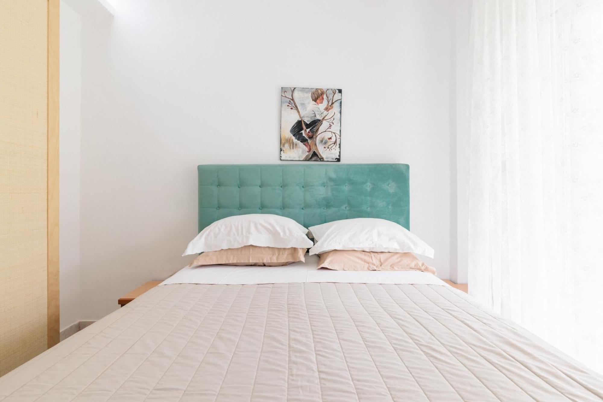 Apartment Next To The Sea 팔랄리아 디오니시우 외부 사진